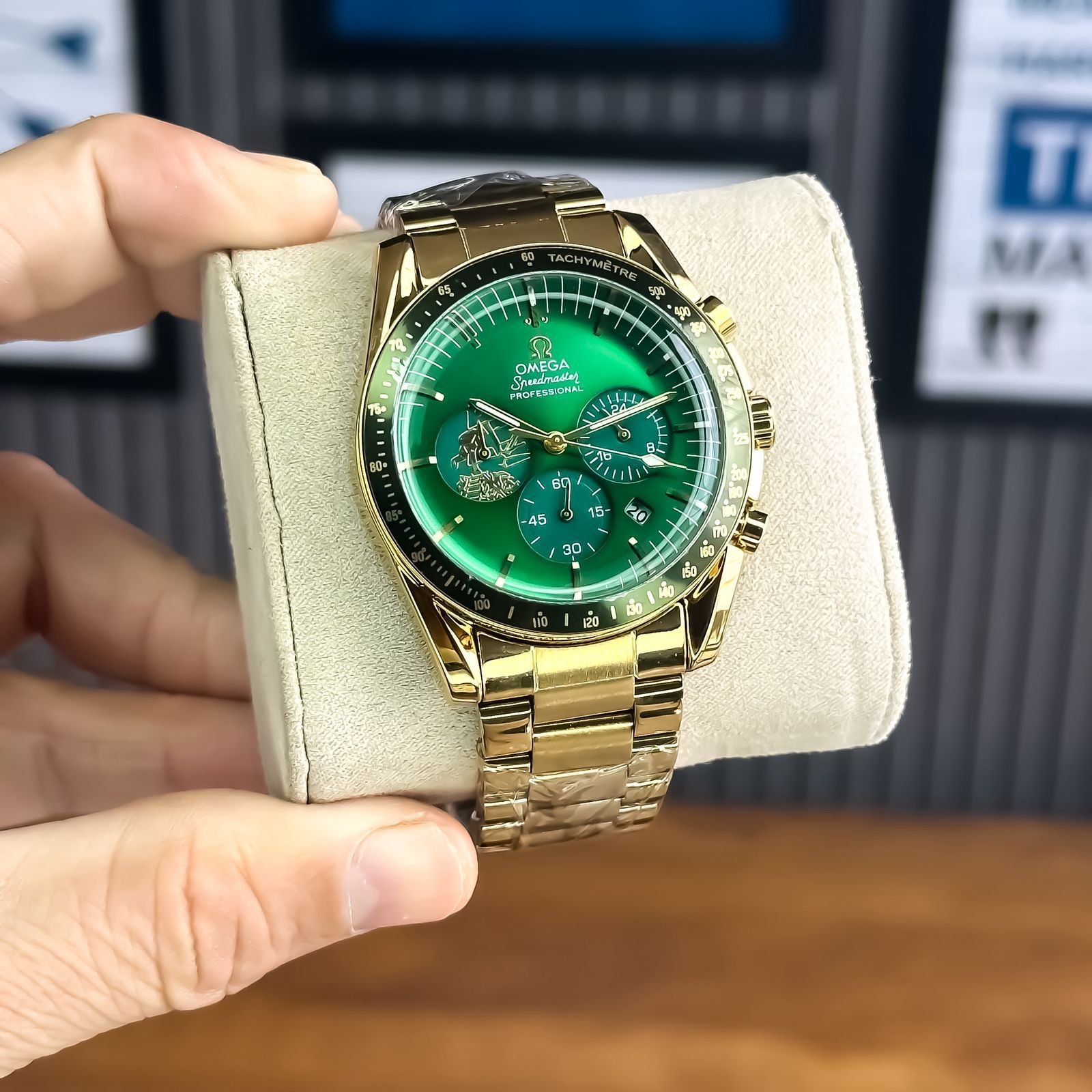 OMG SPEEDMASTER [GREEN/ GOLDEN] 1209025