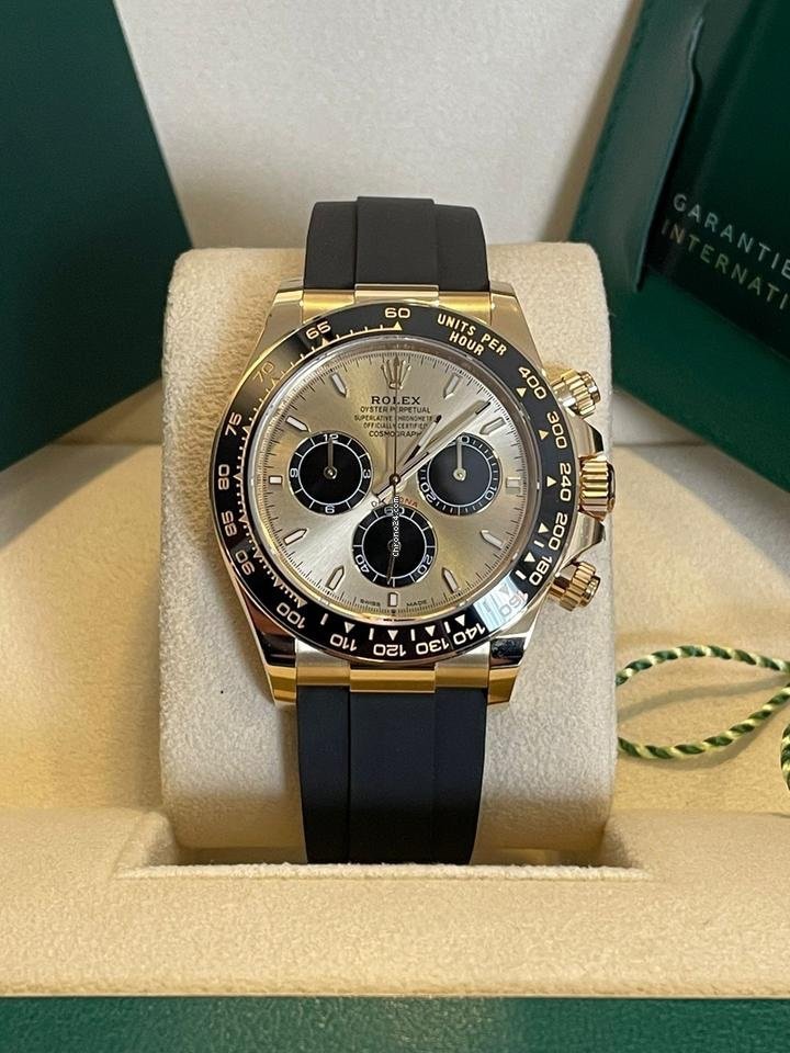 Rolex Cosmograph Daytona Yellow Gold – Oysterflex Rubber Strap